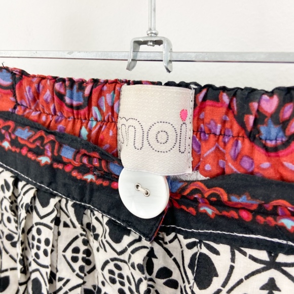 Moi black orange paisley print knee length button skirt - Picture 7 of 7